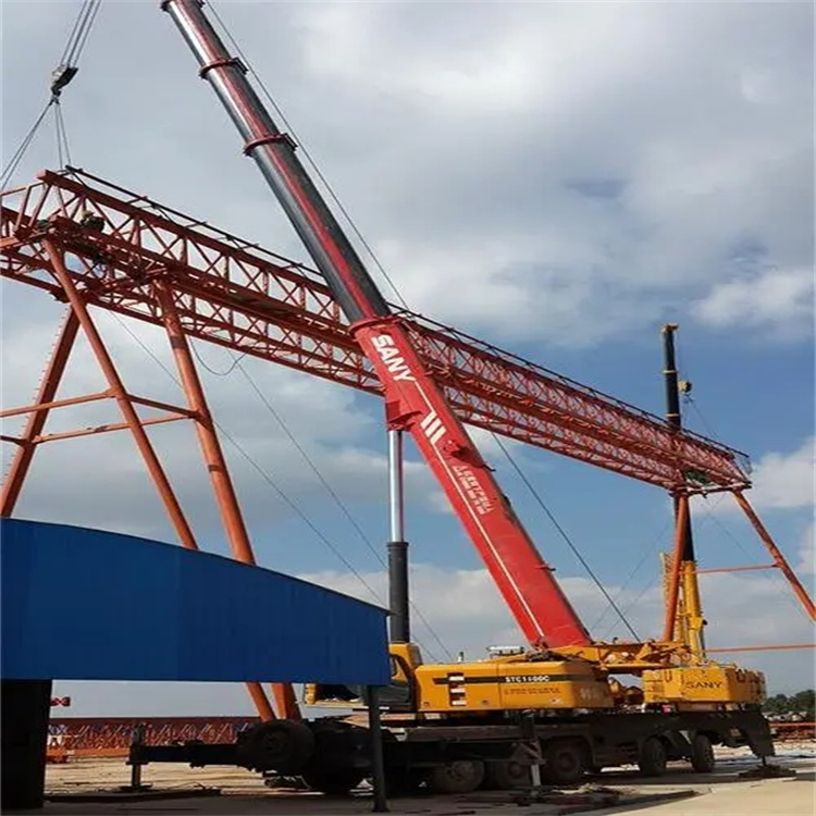 彭山钢结构吊装